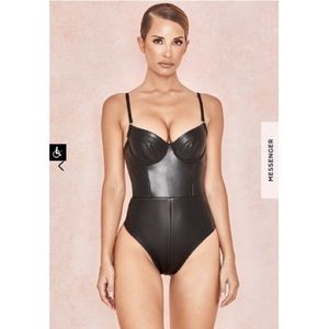 🖤 NWT House of CB 'Carla' Bodysuit 🖤